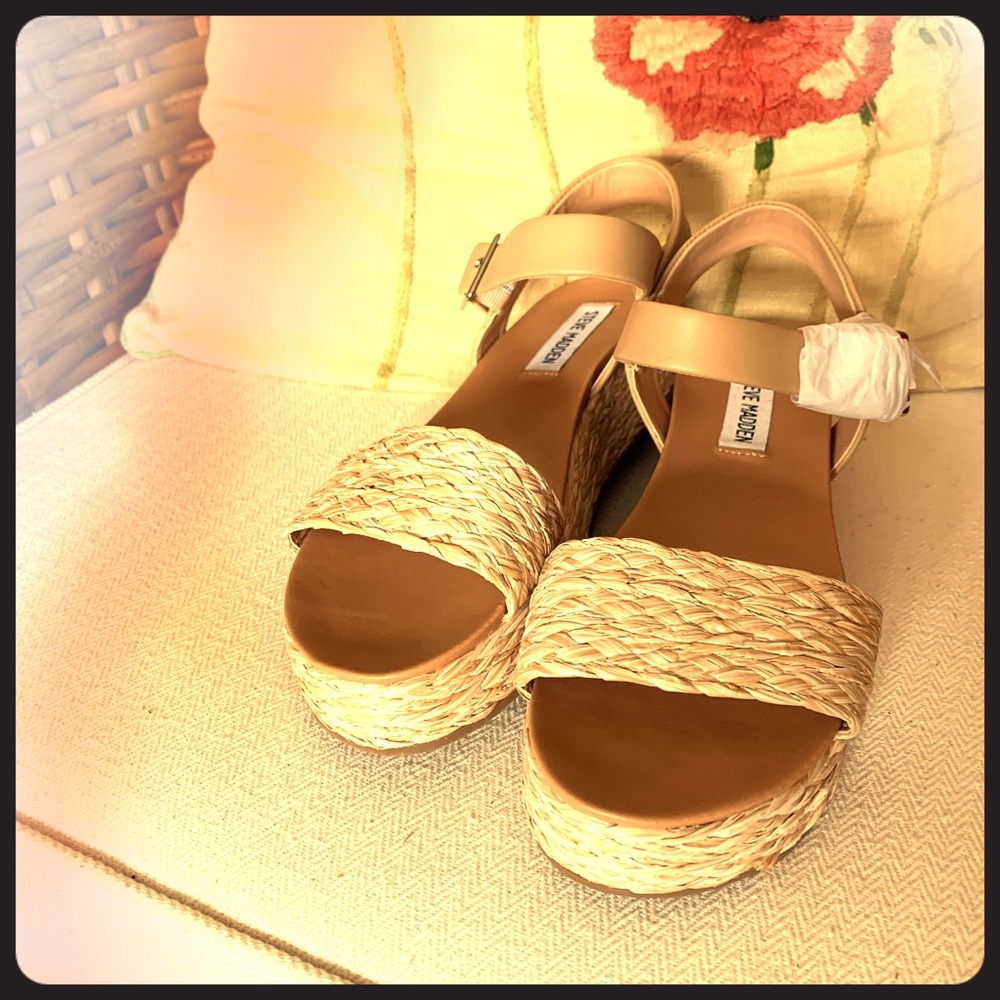 Steve Madden woven raffia platform sandal